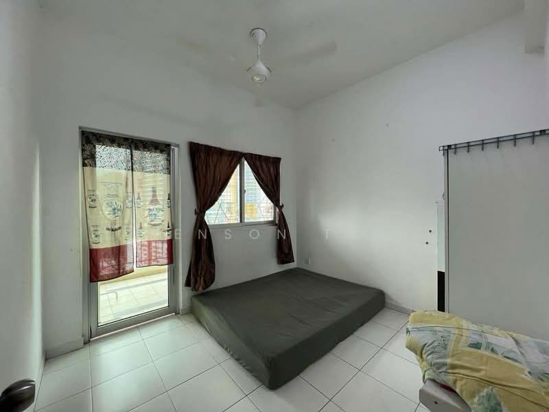 Apartment for Rent at One World 2 (1-Sky) - Benson Tan - Bedroom - PropertyGuru.com.my