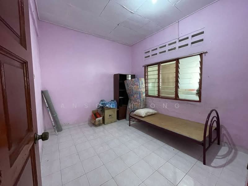 Rumah Teres 1 Tingkat untuk Dijual di Taman Ungku Tun Aminah (Skudai) - Anson Hiong - PropertyGuru.com.my