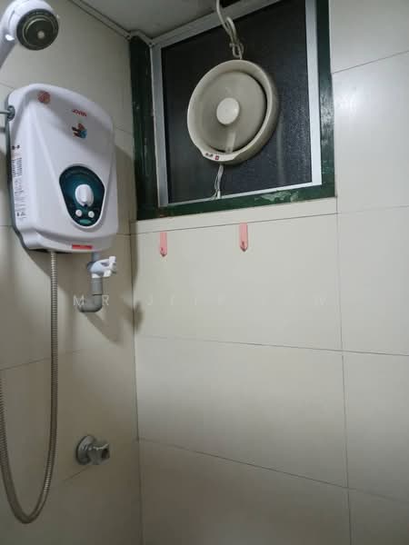 Apartment for Sale at SD Apartments - Mr Jeff Low - Bathroom - PropertyGuru.com.my