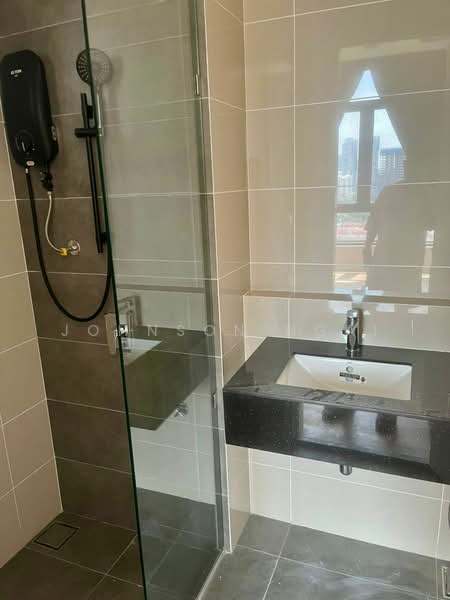 Condominium for Rent at The Maple Residences - Johnson Ngai - Bathroom - PropertyGuru.com.my