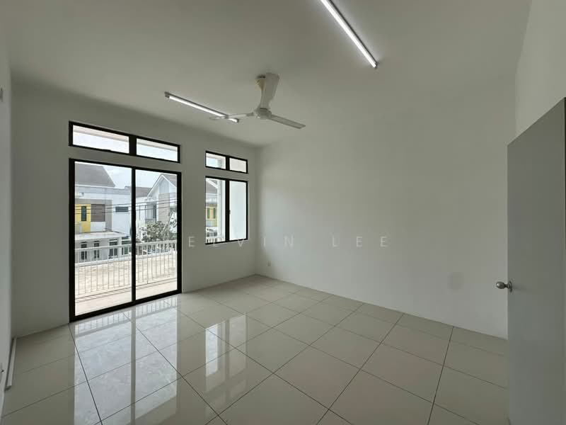 Rumah Teres 2 Tingkat untuk Dijual di Taman Rebana Indah (Sungai Bakap) - Kelvin Lee - PropertyGuru.com.my