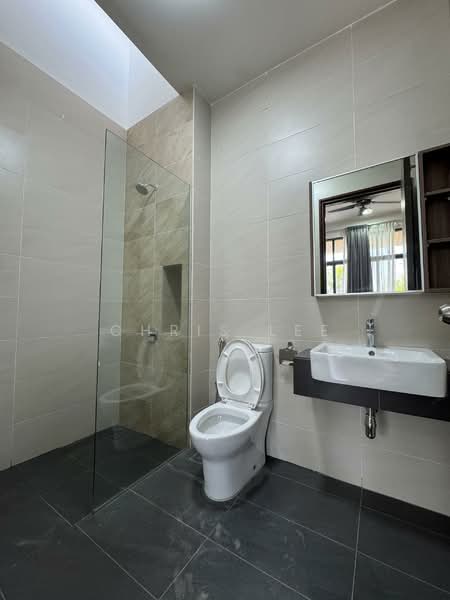 ECO SANCTUARY untuk Untuk Disewa - RM 5,600 /bulan, Mac 2026 - Bathroom - PropertyGuru.com.my