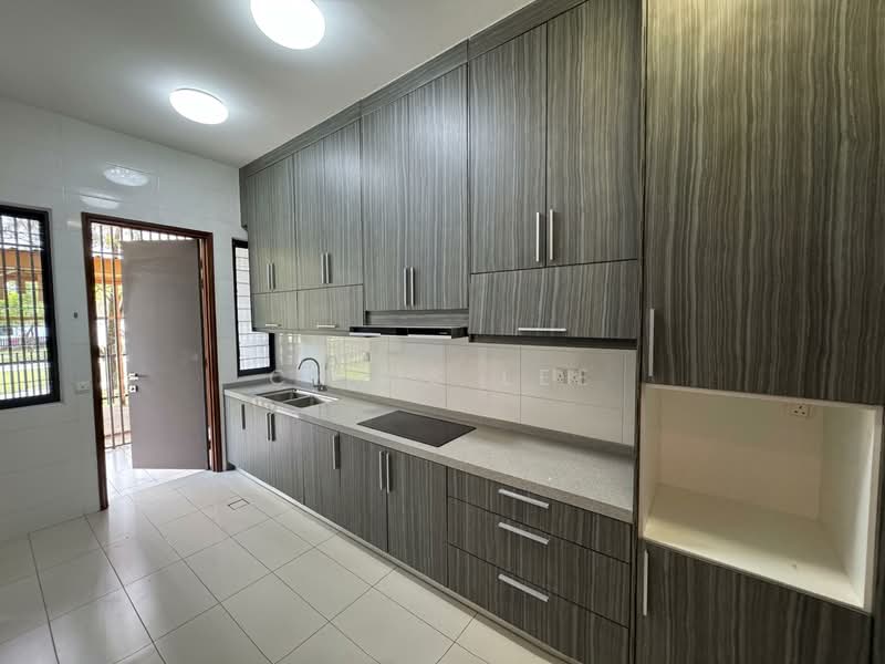 ECO SANCTUARY untuk Untuk Disewa - RM 5,600 /bulan, Mac 2026 - Kitchen - PropertyGuru.com.my
