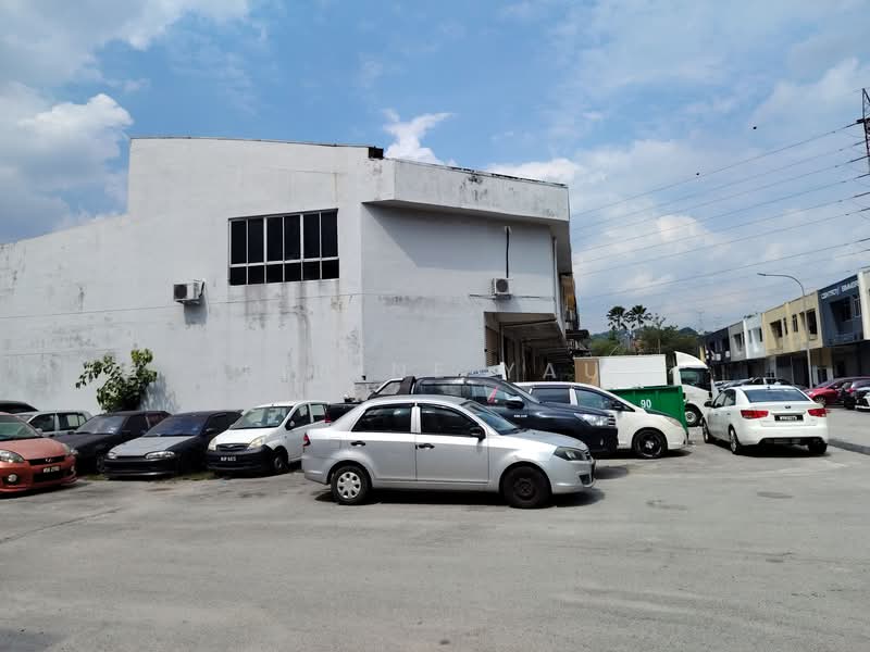 Terrace Factory for Sale in Taman Sri Serdang (Seri Kembangan) - Elaine Yau - Exterior - PropertyGuru.com.my