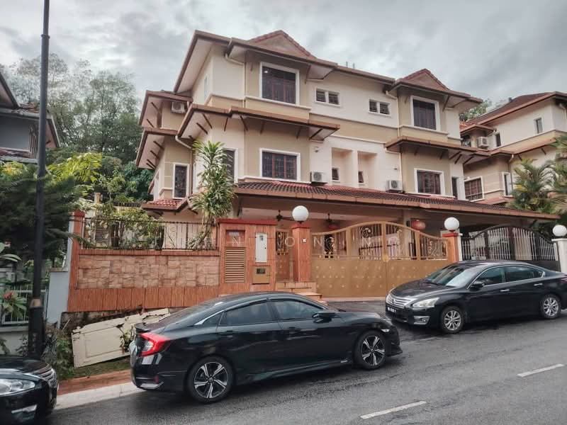 3-storey Terraced House for Sale in Bandar Mahkota Cheras (Cheras) - Johnson Ng - Exterior - PropertyGuru.com.my