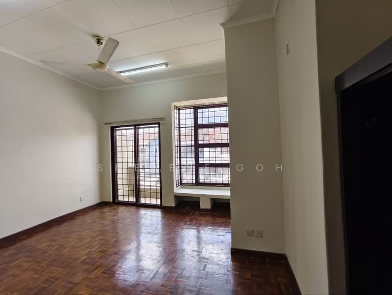 2-storey Terraced House for Sale in Taman Puchong Prima (Puchong) - Sherene Goh - Living Room - PropertyGuru.com.my