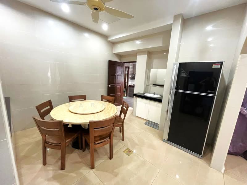 Laman Residen Kipark Sri Utara untuk Untuk Dijual - RM 1,570,000, Mac 2026 - Dining Room - PropertyGuru.com.my