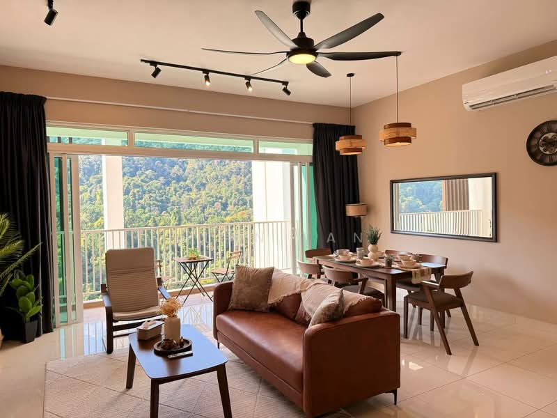 Ferringhi Residence 2 untuk Untuk Disewa - RM 3,500 /bulan, Mac 2026 - Living Room - PropertyGuru.com.my