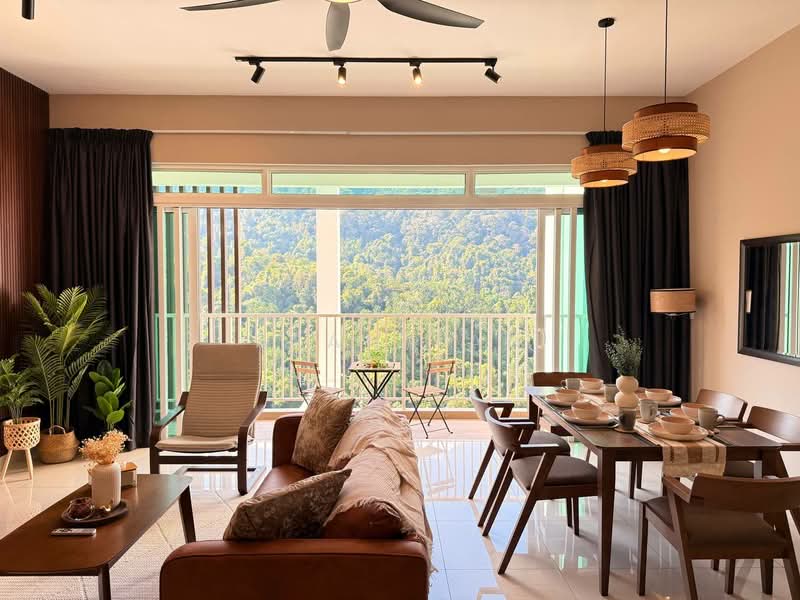 Ferringhi Residence 2 untuk Untuk Disewa - RM 3,500 /bulan, Mac 2026 - Living Room - PropertyGuru.com.my