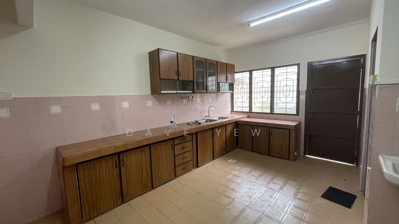 2-storey Terraced House for Sale in Bandar Sri Damansara (Selangor) - Dave Yew - Kitchen - PropertyGuru.com.my