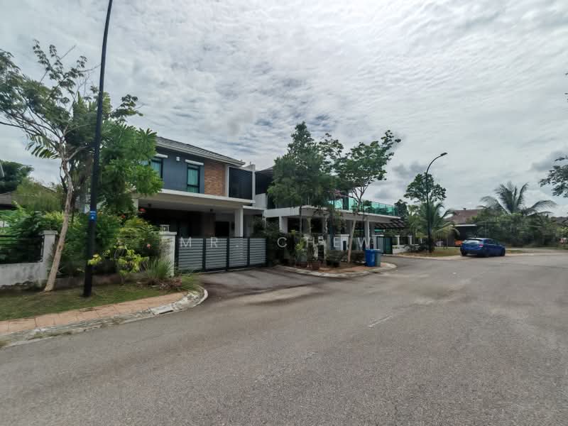Rumah Berkembar untuk Dijual di Shah Alam (Selangor) - Mr. Chew - Exterior - PropertyGuru.com.my