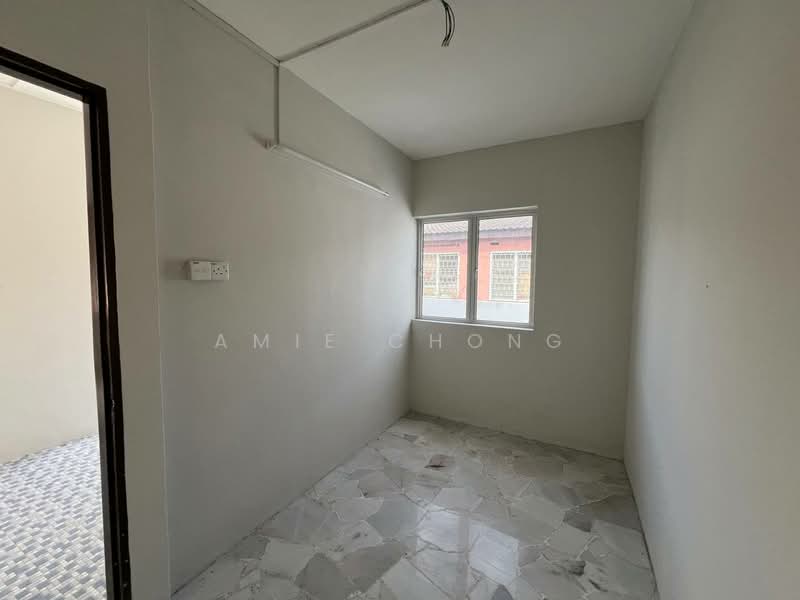 1-storey Terraced House for Sale in Taman Meru (Ipoh) - Amie Chong - Interior - PropertyGuru.com.my