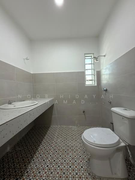 2-storey Terraced House for Sale in Shah Alam (Selangor) - Noor Hidayah Mohamad Noor - Bathroom - PropertyGuru.com.my