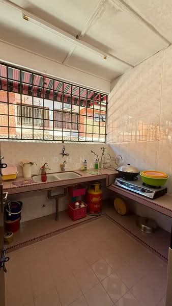 Terraced House for Sale in Bandar Sungai Long (Selangor) - Johnson Ngai - Kitchen - PropertyGuru.com.my