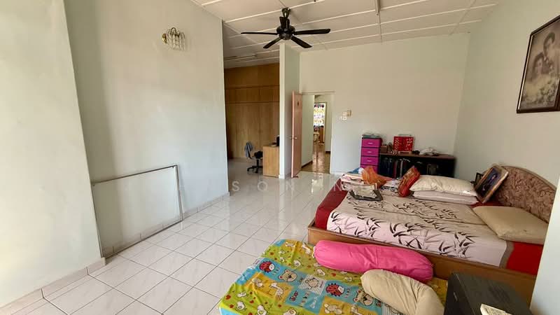 Terraced House for Sale in Bandar Sungai Long (Selangor) - Johnson Ngai - Bedroom - PropertyGuru.com.my