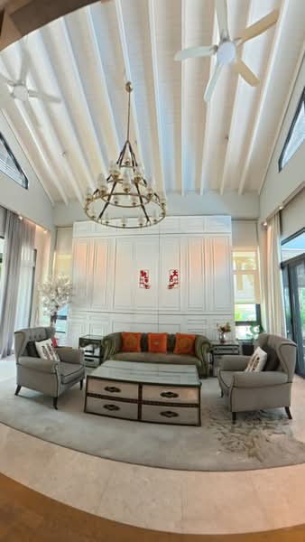 Bungalow for Sale in Puchong (Selangor) - Heren Kong Min Fang - Living Room - PropertyGuru.com.my