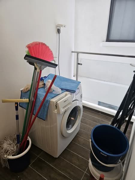 Untuk Disewa - Bay Point @ Country Garden Danga Bay