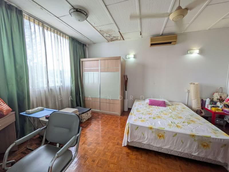 Bungalow for Sale in Seksyen 22 (Petaling Jaya) - Sa'a Nordin - Bedroom - PropertyGuru.com.my
