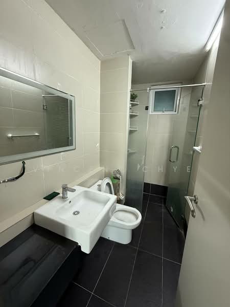 Tiara Mutiara 2 untuk Untuk Disewa - RM 1,500 /bulan, Mac 2026 - Bathroom - PropertyGuru.com.my