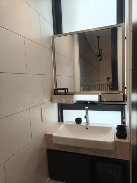 For Rent - Twy Duplex Condos