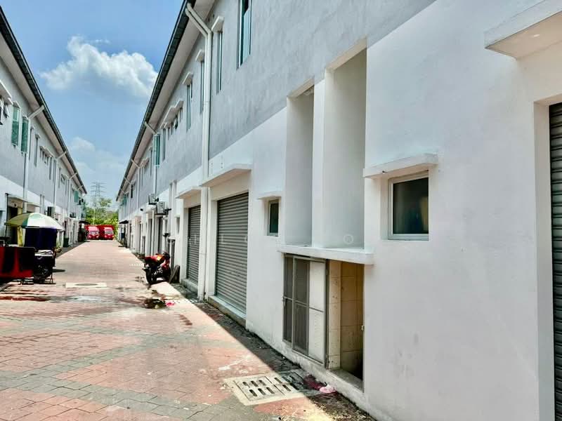 Shop for Sale in Bukit Beruntung (Selangor) - Chloe Kok - Exterior - PropertyGuru.com.my