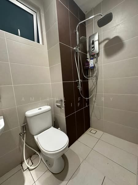 Condominium for Rent at Ceria Residences, Cyberjaya - Amirul Fikry Zulkifly - Bathroom - PropertyGuru.com.my