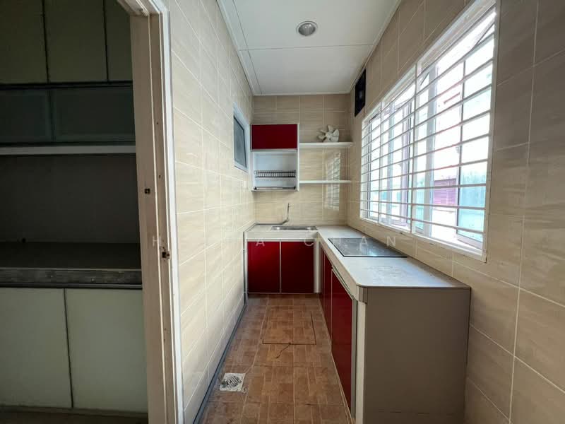 2.5-storey Terraced House for Sale in Bandar Mahkota Cheras (Cheras) - Hetha Chan - Kitchen - PropertyGuru.com.my