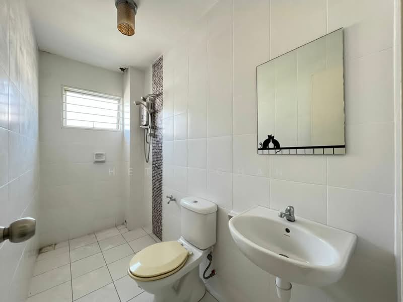 2.5-storey Terraced House for Sale in Bandar Mahkota Cheras (Cheras) - Hetha Chan - Bathroom - PropertyGuru.com.my