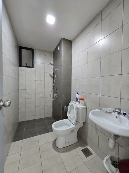 Service Residence for Rent at MIRA at Shorea Park - Elaine Lian - Bathroom - PropertyGuru.com.my