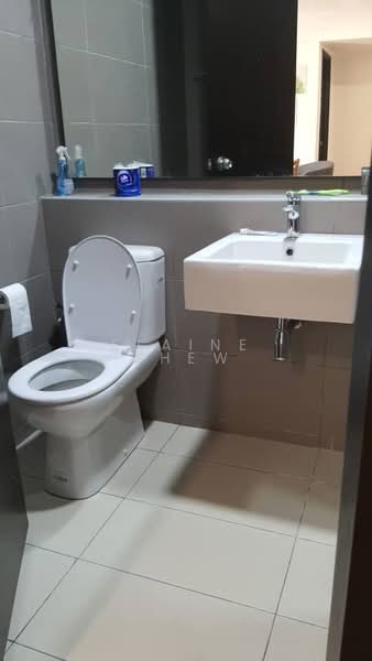 Service Residence for Rent at The Tamarind - Elaine Chew - Bathroom - PropertyGuru.com.my