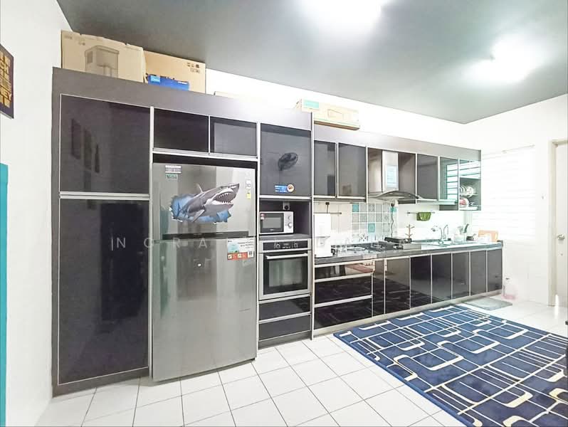 2-storey Terraced House for Sale in Denai Alam (Shah Alam) - Noraini Dahan - Kitchen - PropertyGuru.com.my