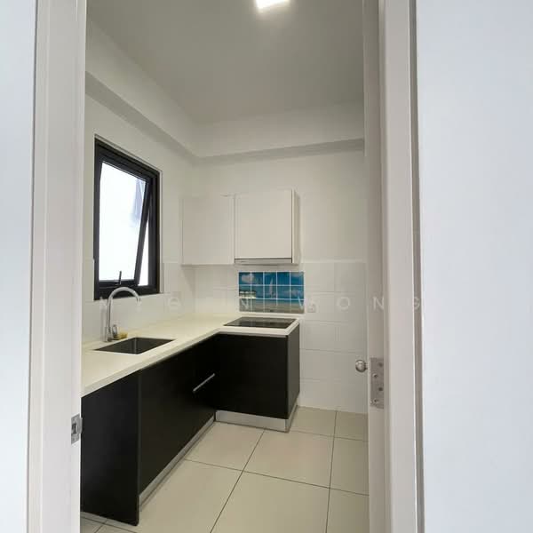 Service Residence for Rent at 28 Boulevard - Megan Wong - Kitchen - PropertyGuru.com.my