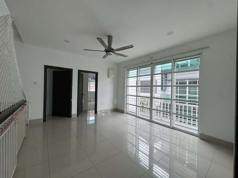 Semi-Detached House for Sale in Selayang Heights (Selayang) - Vince Tan - Living Room - PropertyGuru.com.my