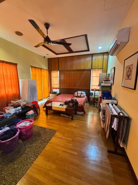 Semi-Detached House for Sale in Setia Eco Park (Setia Alam) - Emir Zaki Abdul Rashid - Bedroom - PropertyGuru.com.my