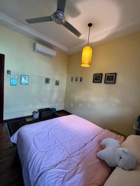 Semi-Detached House for Sale in Setia Eco Park (Setia Alam) - Emir Zaki Abdul Rashid - Bedroom - PropertyGuru.com.my