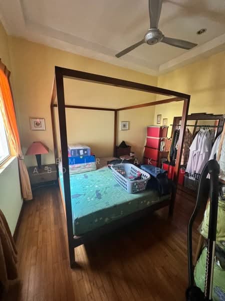 Semi-Detached House for Sale in Setia Eco Park (Setia Alam) - Emir Zaki Abdul Rashid - Bedroom - PropertyGuru.com.my