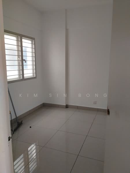 Condominium for Rent at First Residence (Residensi Unggul) - Kim Sin Bong - PropertyGuru.com.my