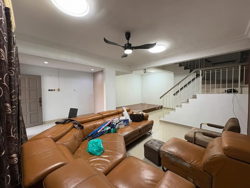 Terraced House for Sale in Laman Rimbunan (Kepong) - Kiing TW - Living Room - PropertyGuru.com.my