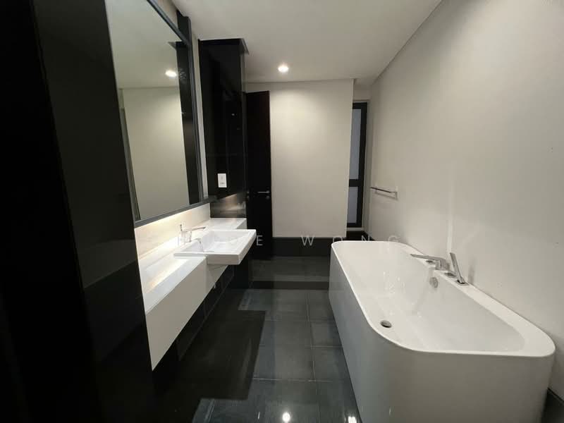Service Residence for Rent at The Mews - Chloe Wong - Bathroom - PropertyGuru.com.my