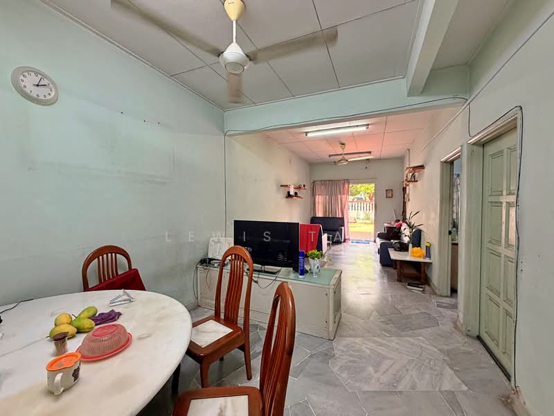 Sri petaling untuk Untuk Dijual - RM 920,000, Mac 2026 - Living Room - PropertyGuru.com.my