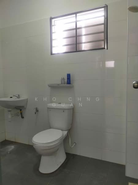 2-storey Terraced House for Rent in Taman Kerisi Indah (Rasah) - Kho Chng Guan - Bathroom - PropertyGuru.com.my