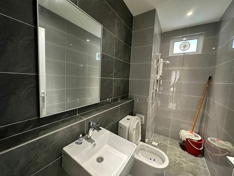 Condominium for Rent at Lucerne Residences - Elaine Lee - Bathroom - PropertyGuru.com.my