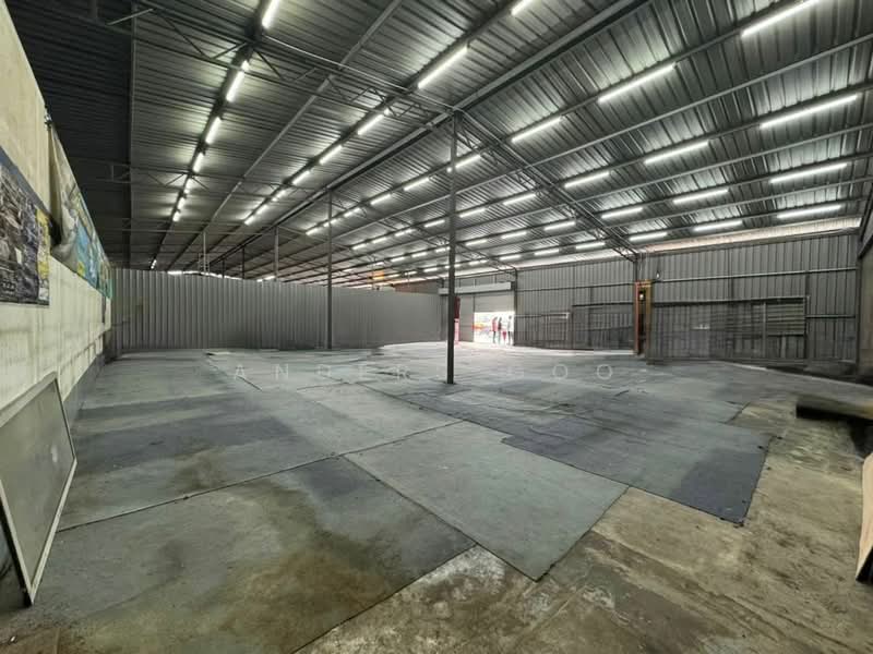 Factory for Rent in Sungai Buloh (Selangor) - Anders Goo - Interior - PropertyGuru.com.my