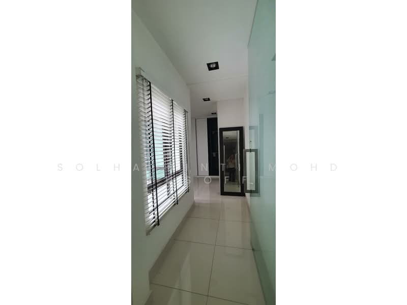 Rumah Berkembar untuk Dijual di Ampang (Selangor) - Solha Binti Mohd Yusoff - Corridor - PropertyGuru.com.my