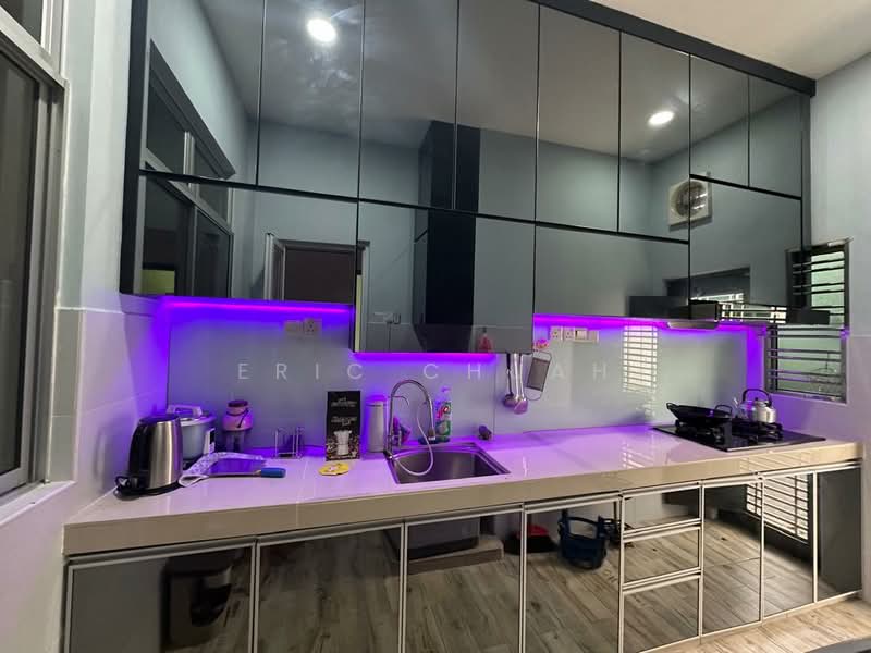 1-storey Terraced House for Rent in Taman Daya (Johor Bahru) - Eric Chuah - Kitchen - PropertyGuru.com.my