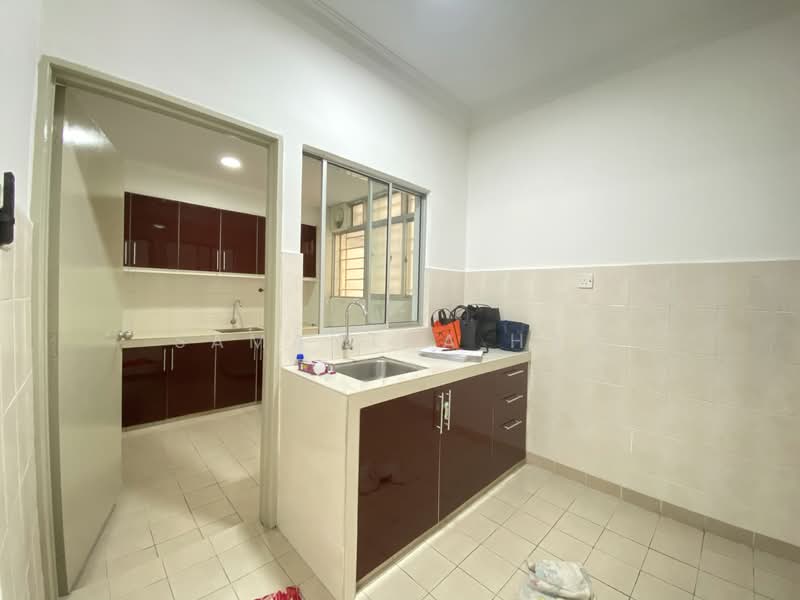 Condominium for Sale at Kinrara Mas - Samantha Han - Kitchen - PropertyGuru.com.my
