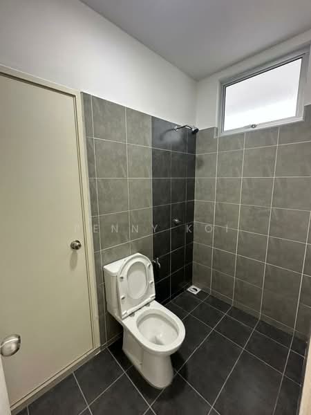 2-storey Terraced House for Sale in Taman Sri Penawar (Pengerang) - Penny Koi - Bathroom - PropertyGuru.com.my