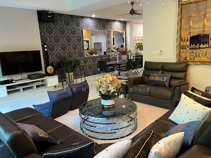 Superlink 3 Storey Terrace House Serissa Denai Alam untuk Untuk Dijual - RM 1,100,000, Mac 2026 - Living Room - PropertyGuru.com.my