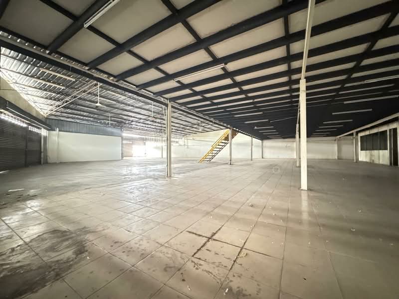 Warehouse for Rent in Sungai Buloh (Selangor) - Anders Goo - Interior - PropertyGuru.com.my