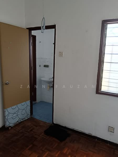 Bukit Beruntung untuk Untuk Disewa - RM 1,000 /bulan, Mac 2026 - Bathroom - PropertyGuru.com.my